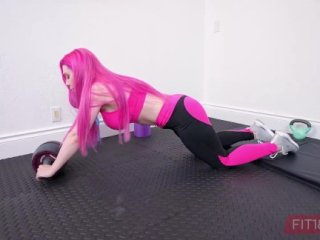 Pink Hair PAWG Lily Lou In Yoga Pants Gets Creampie – 60FPS POV