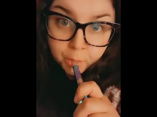 Dabbing and blowing kisses bbw smoking vape