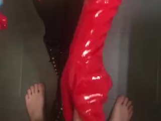 Nurse gives me a handjob in long red latex gloves