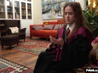 CLITTORIA STIMULOSA ! – Hermione Granger Discovers A New Spell  – Nicole Murkovski