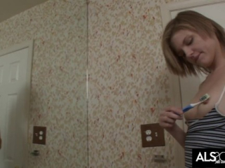 Tall and Slender Teen Gets Off with Her Electric Toothbrush