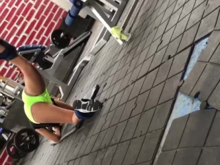 SEXO CON DESCONOCIDA LUEGO DE VERLA EN EL GIMNASO – GYM