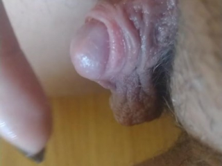 SUPER CLOSE UP – Clit head jumping and pulsating