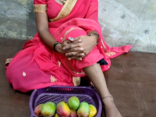 Indian poor girl selling a mango and hard fucking 